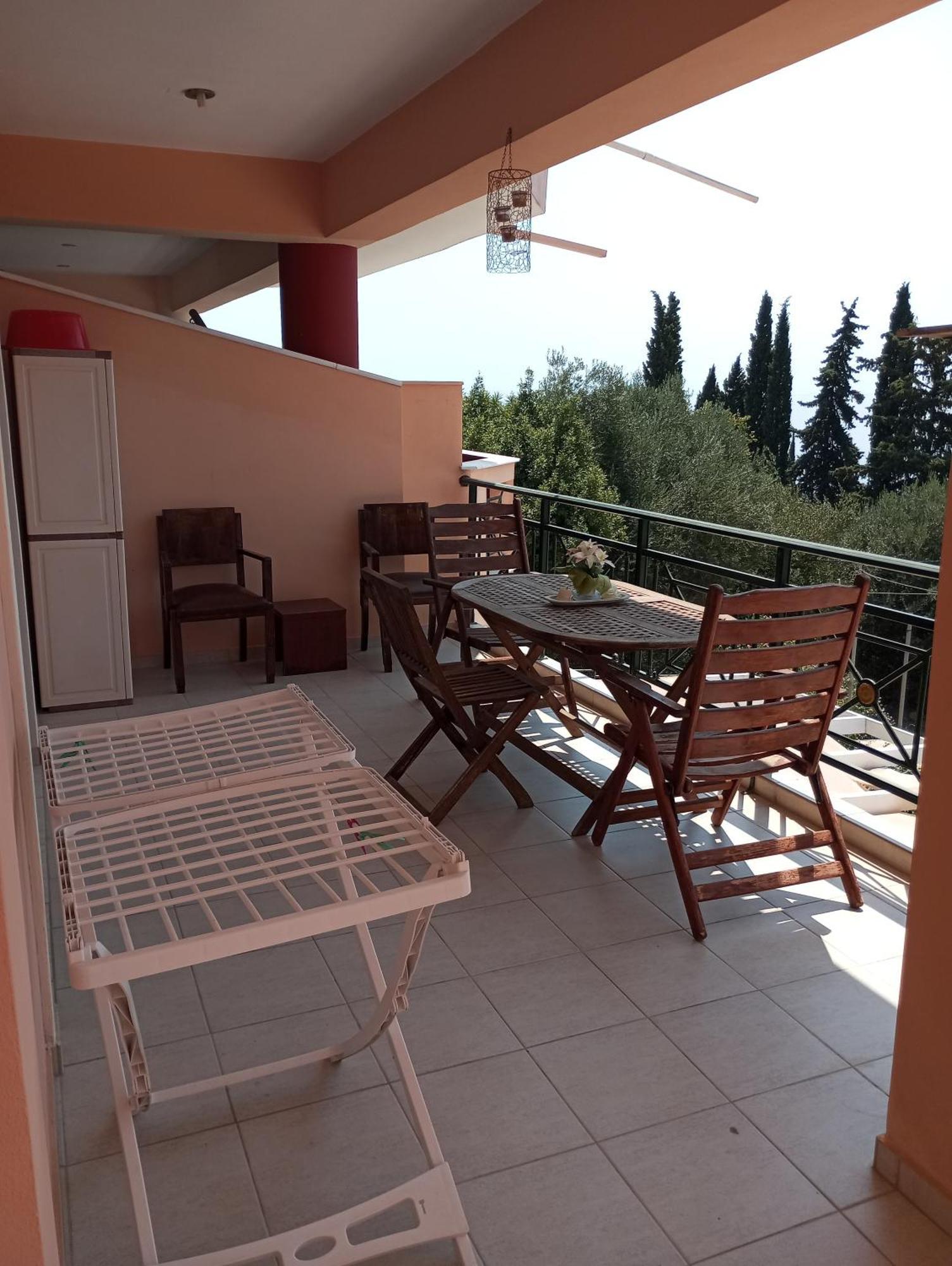 Sarakinos Apartments Barbati Ngoại thất bức ảnh