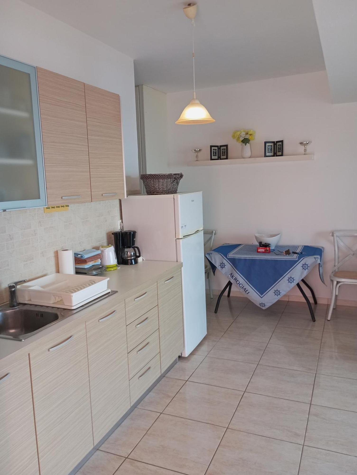 Sarakinos Apartments Barbati Ngoại thất bức ảnh