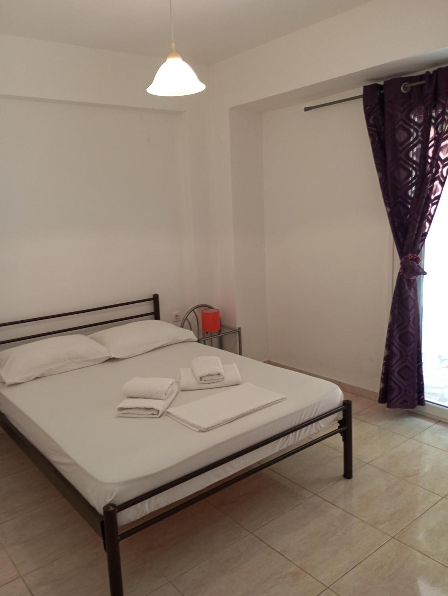 Sarakinos Apartments Barbati Ngoại thất bức ảnh